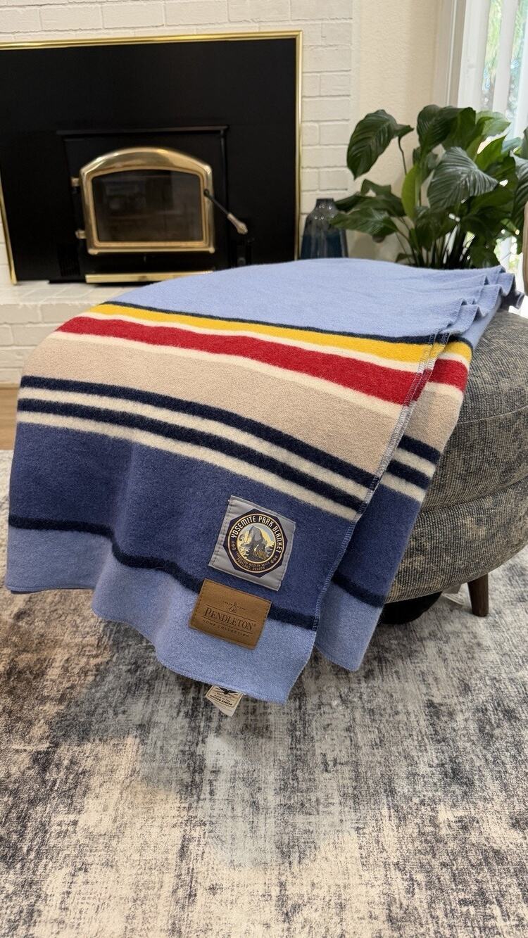 Pendleton Yosemite National Park Blanket 85x90 100% Virgin Wool Made USA NWOT